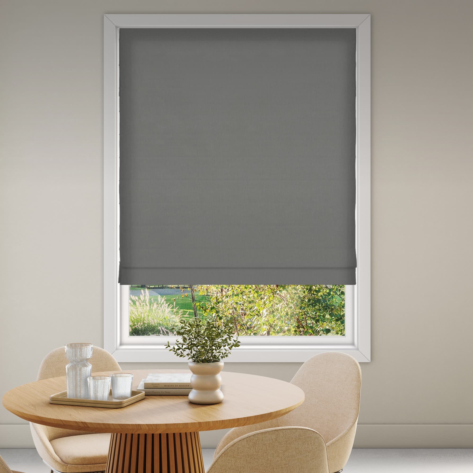 Nice 1744 Roman Blind