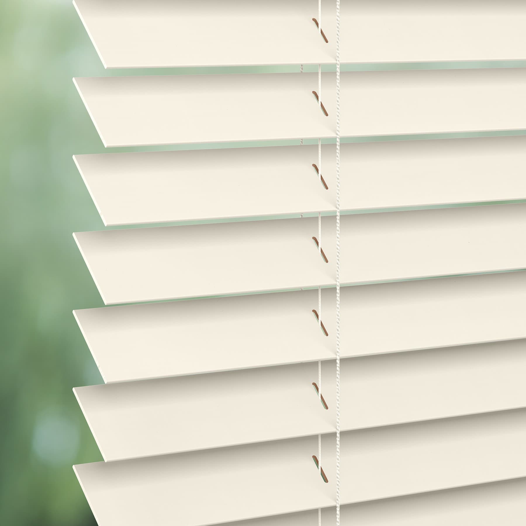 Java 8315 Wood Venetians