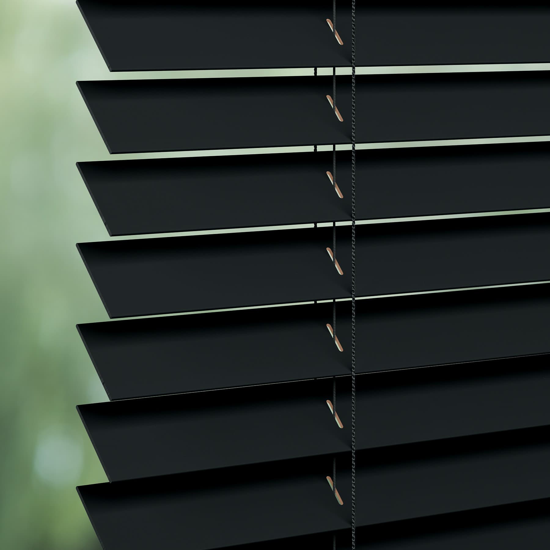 Java 8347 Wood Venetians