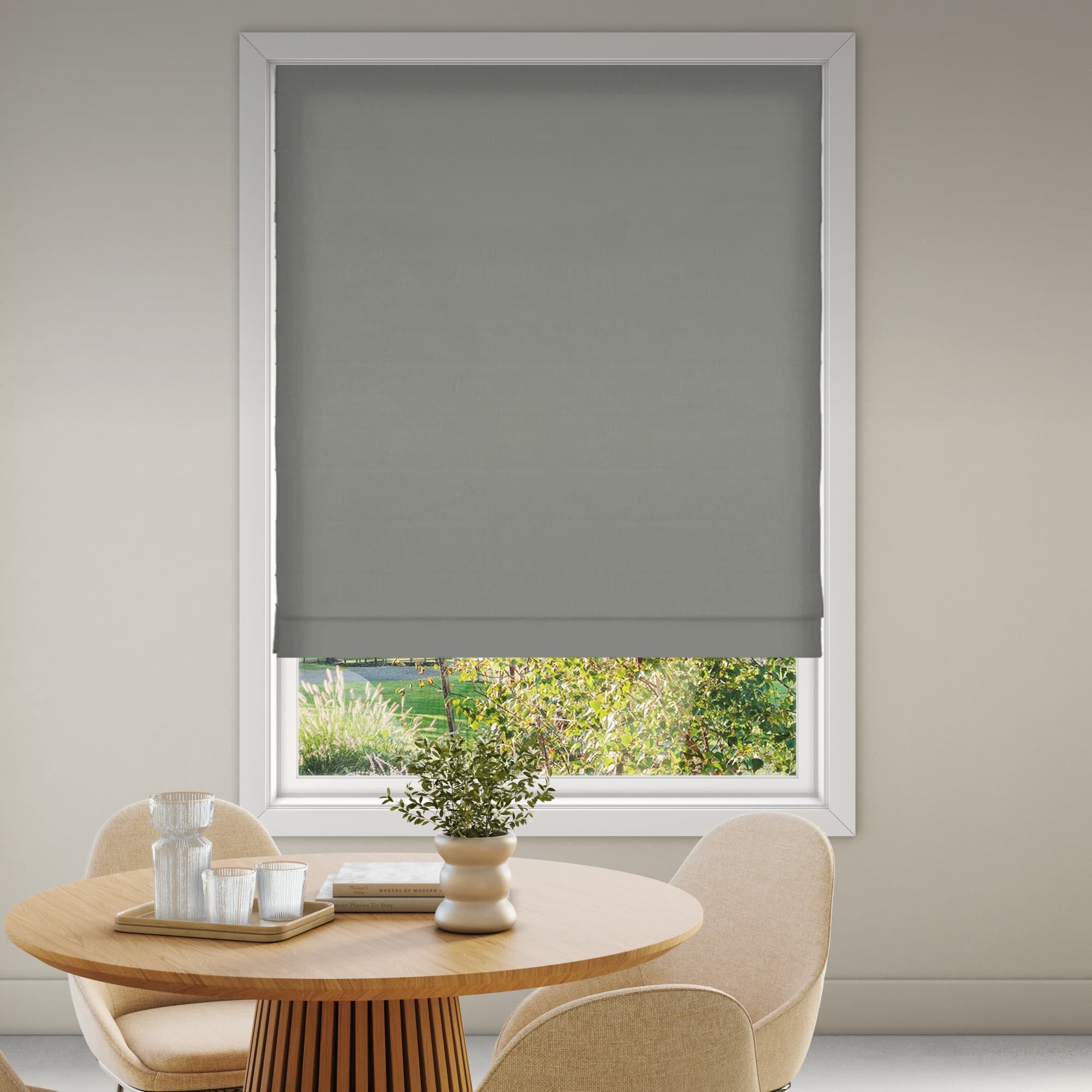 Nice 1745 Roman Blind