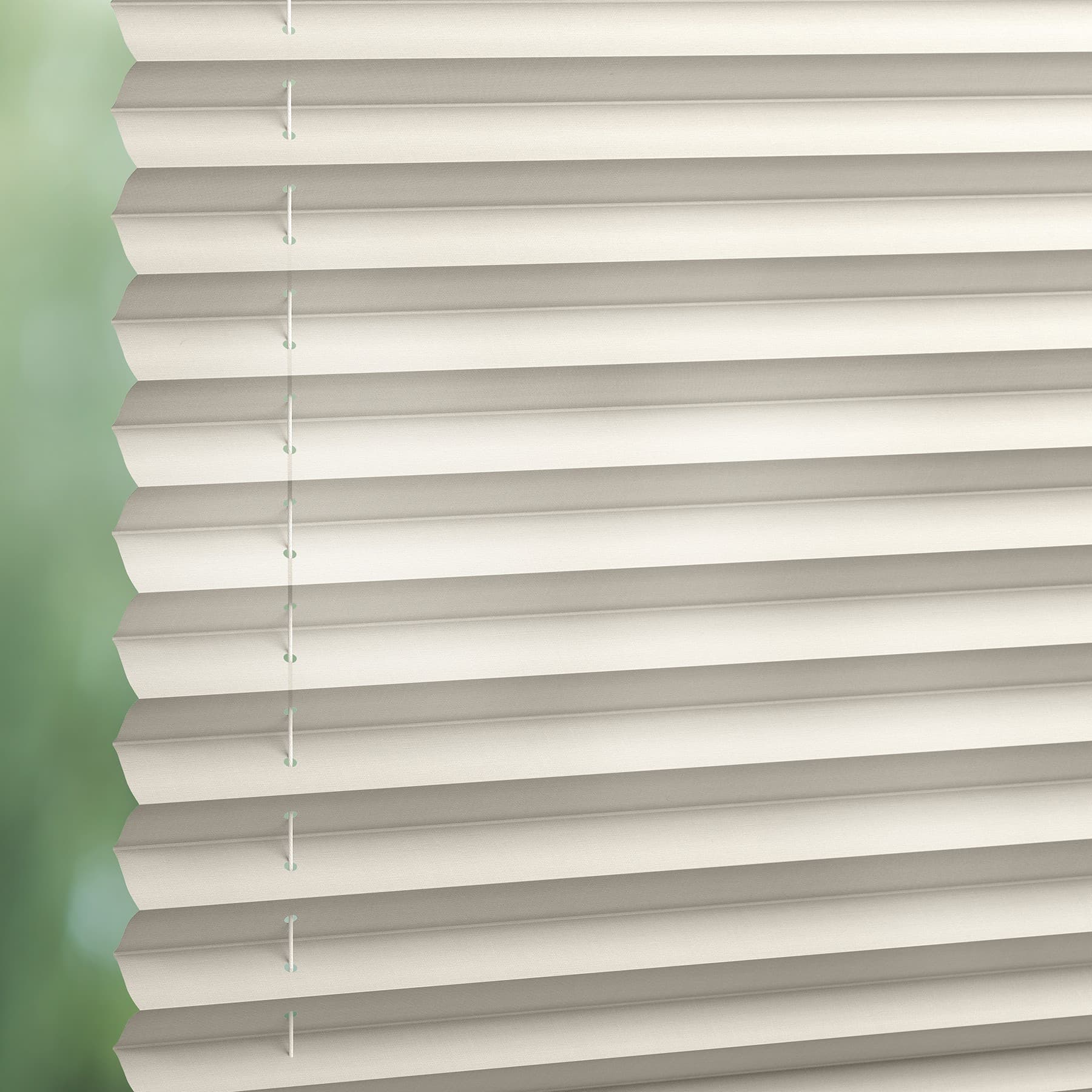 Overture Re-life 1985 Pleated Blind