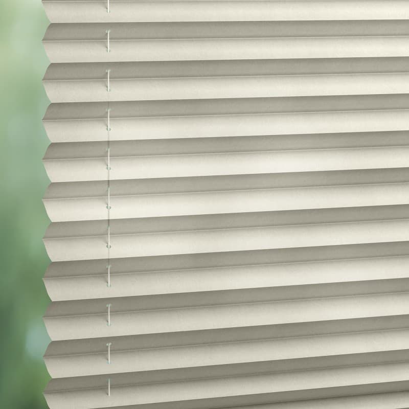 Base 1852 Pleated Blind