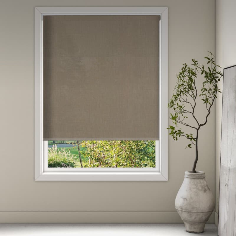 Day 5 6799 Roller Blind