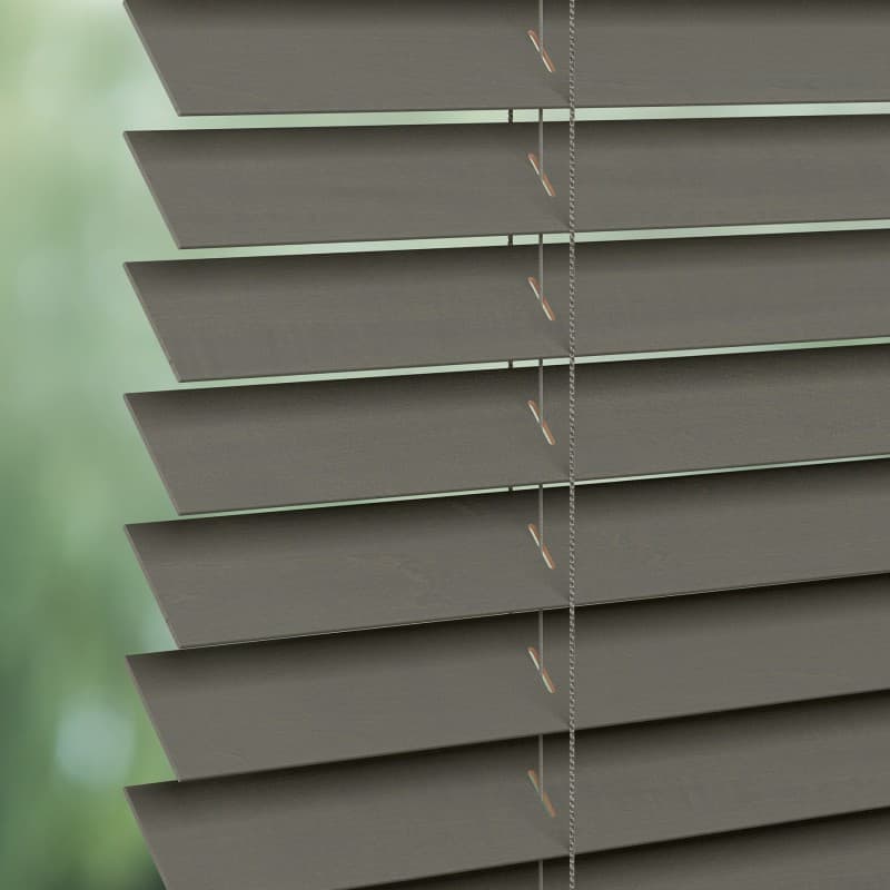 Java 8392 Wood Venetians