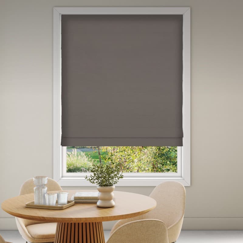 Nice 1724 Roman Blind