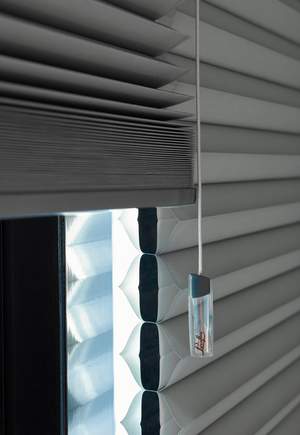 Duette® Architella® met drie isolerende luchtstroken