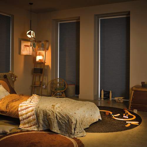 Luxaflex® kamerverduisterende jaloezieën Duette® Shades met LightLock™