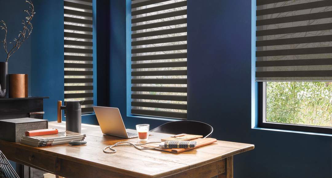 Twist® rolgordijnen in blauw interieur