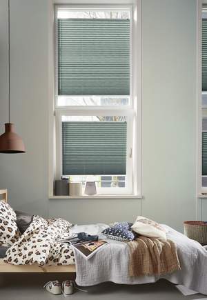 Groene raamdecoratie - Plissé Shades voor draai- en kiepramen