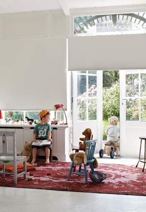 Luxaflex® rolgordijnen | Kindveiligheid raamdecoratie