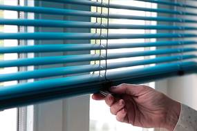 Horizontale Jaloezieën met LiteRise® bediening