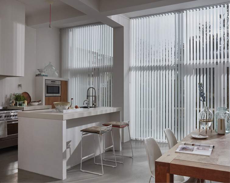 white-kitchen-ideas-luxaflex-blinds.jpg